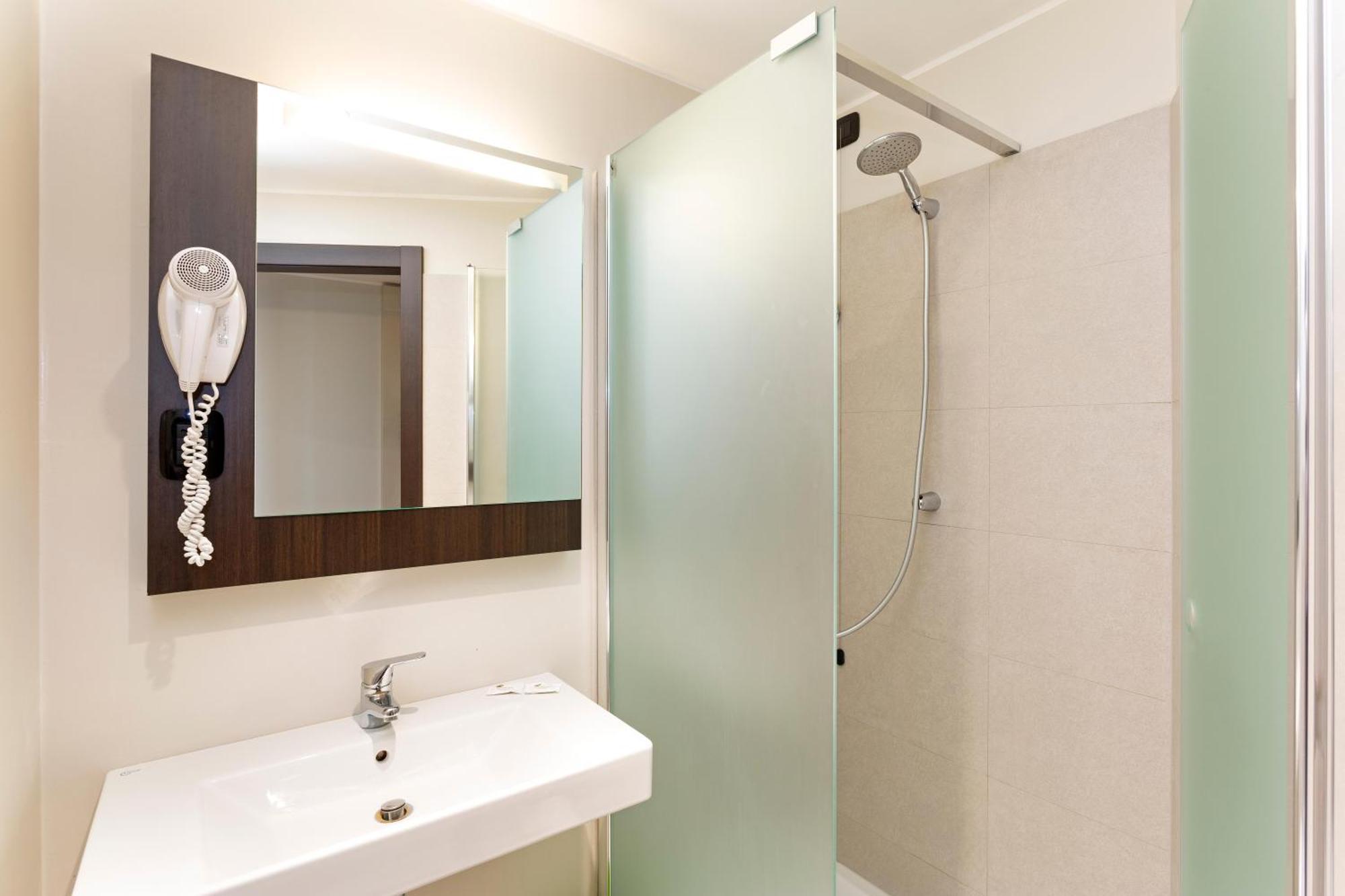 B&B Hotel Milano Sesto Marelli Sesto San Giovanni Eksteriør billede