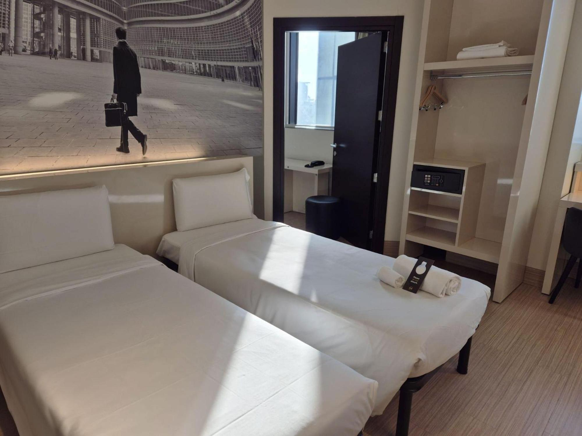 B&B Hotel Milano Sesto Marelli Sesto San Giovanni Eksteriør billede